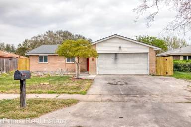 Main picture of 6714 Vivian Dr