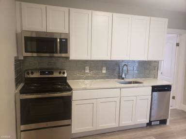 Main picture of 5604 Hudson Ave