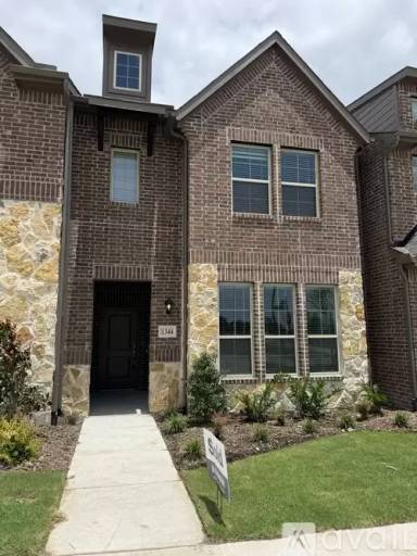 Main picture of 1344 Kimzey St