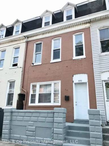 Main picture of 608 E Market St