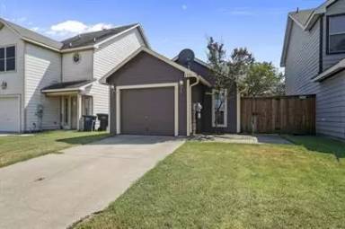 Main picture of 1300 Pine Ln