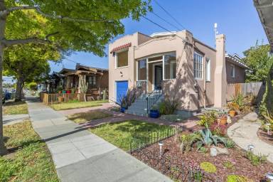 Main picture of 927 Park St