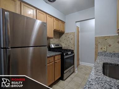 Main picture of The 6007 Kenmore