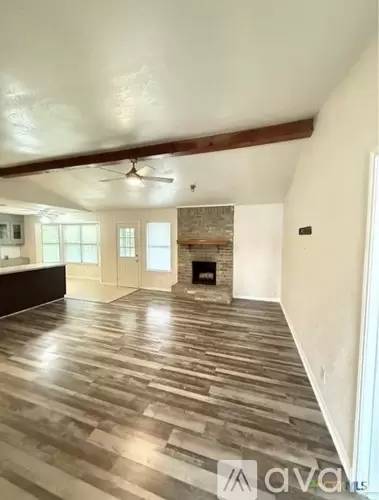 Main picture of 1608 Big Bend Dr