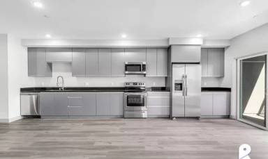 Main picture of 7040 Woodman Ave