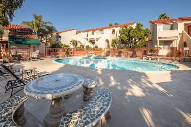 Main picture of La Mesa Gardens