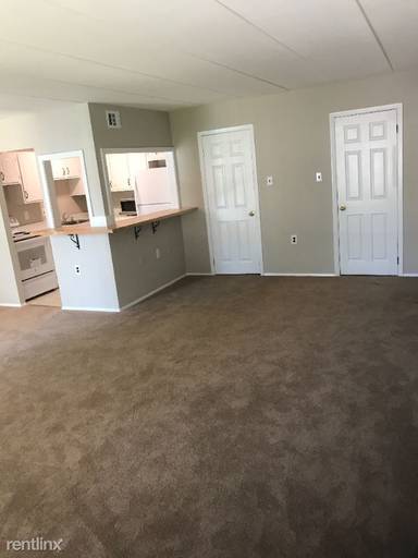 Main picture of 125S Clubhouse Dr SW