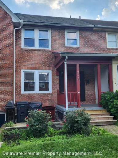 Main picture of 2118 Gilles St
