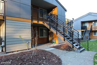 Main picture of 10827 NE 147th Ln