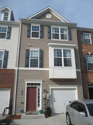 Main picture of 8401 Wood Thrush Way
