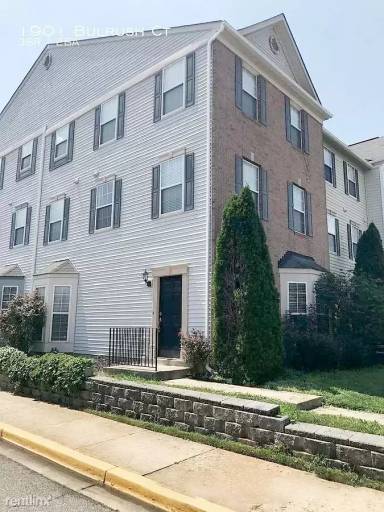 Main picture of 1901 Bulrush Ct