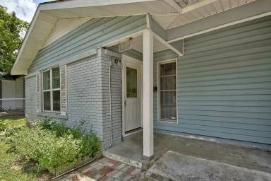 Main picture of 129 Coleman St