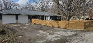 Main picture of 2513 Hillcrest Dr