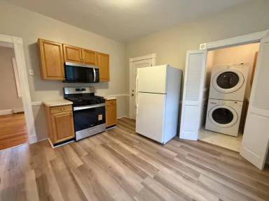 Main picture of 89 Grove St