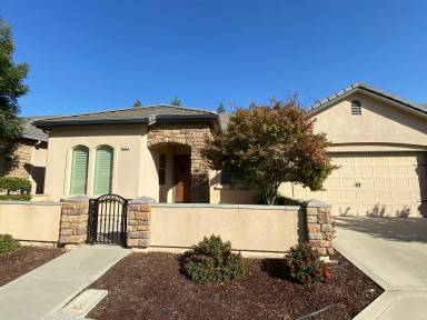 Main picture of 5512 W Orchard Ave