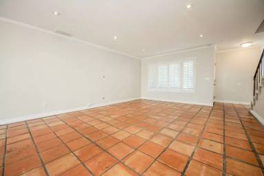 Main picture of 21204 Sailors Bay Ln