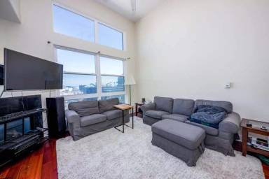 Main picture of 851 Van Ness Ave