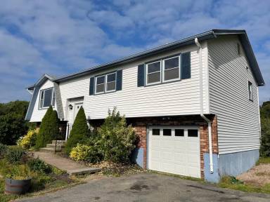 Main picture of 49 Deer Ridge Rd