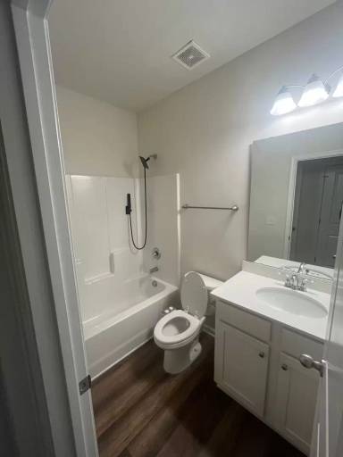 Main picture of 2804 Plantation Way