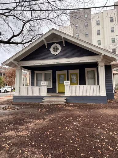 Main picture of 604 W 25th St