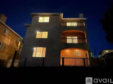 Main picture of 3600 Armour Ave