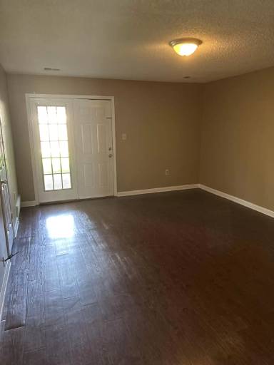Main picture of 4407 Forest Valley Cv