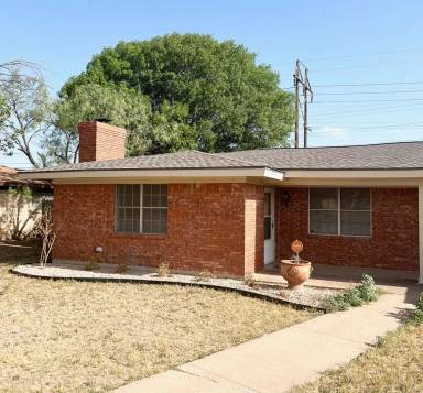 Main picture of 818 Vista Ln