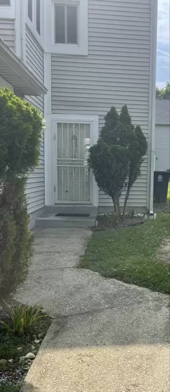 Main picture of 4605 Winterberry Ln