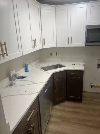 Main picture of 301 DuPont Ave