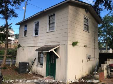 Main picture of 134B S Ross St