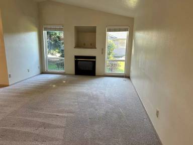 Main picture of 286 Aldridge Dr N