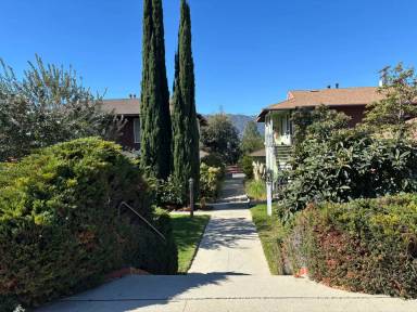 Main picture of 3633 Valihi Way
