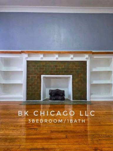 Main picture of 7201 S King Dr