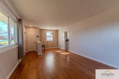 Main picture of 6731 Valley Creek Dr