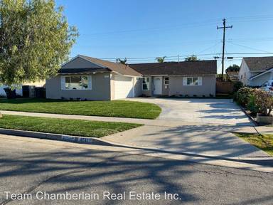 Main picture of 8741 Harrison Way