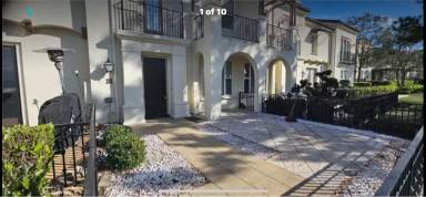Main picture of 803 Terrace Ln E