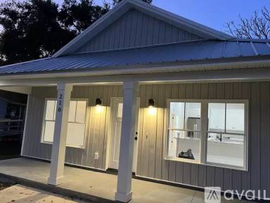 Main picture of 216 Ocean Blvd