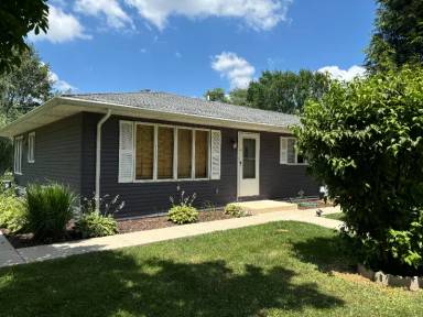 Main picture of 31 Bruce Ct