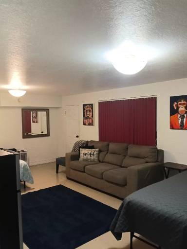 Main picture of 1117 SW 22nd Ave