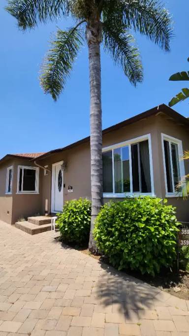 Main picture of 3597 Helms Ave