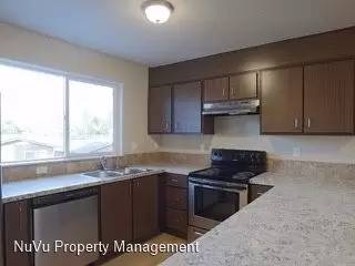 Main picture of 608 E 2nd Ave