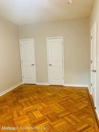 Main picture of 2233 Ocean Ave