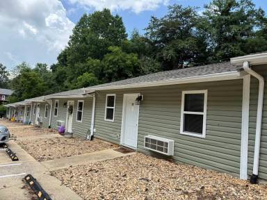 Main picture of 402 Mount Bethel Rd