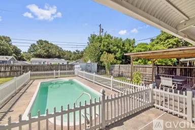 Main picture of 3154 33rd Ave N