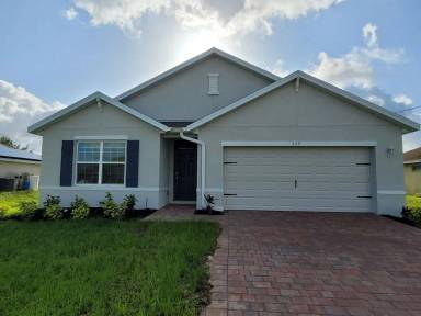 Main picture of 337 SW 30th Ave