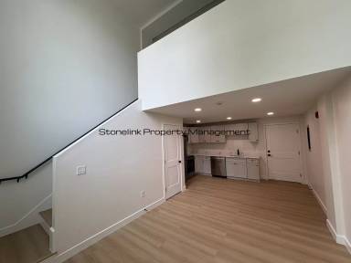 Main picture of 265 Manton Ave