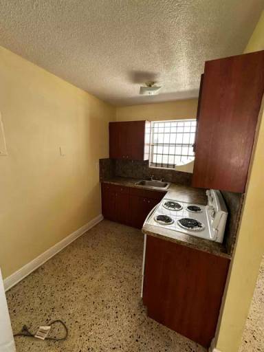 Main picture of 1040 SW 7th St