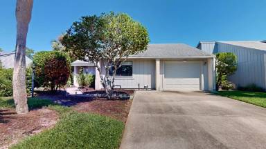 Main picture of 2315 Latrium Cir N
