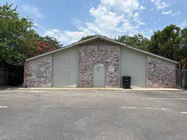 Main picture of 1209 Wales Dr