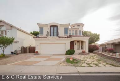 Main picture of 2636 N 63rd St